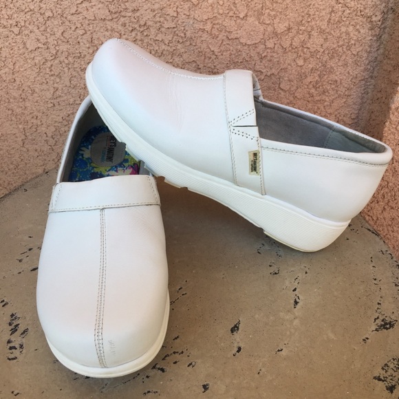 grey's anatomy shoes white